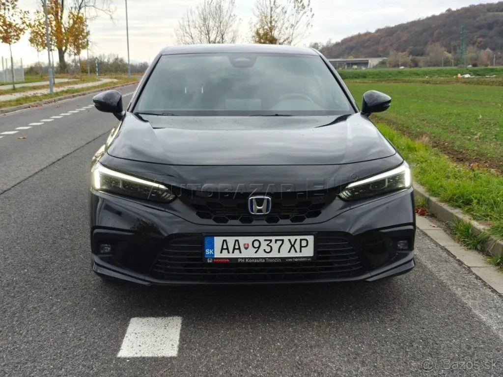 Honda Civic Hybrid Sport I-mmd - fotografia 8
