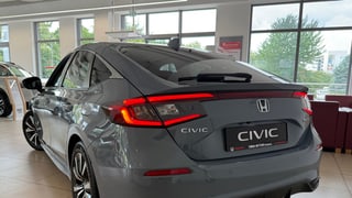 Civic 2,0 i-MMD Elegance e:HEV - náhľad 2